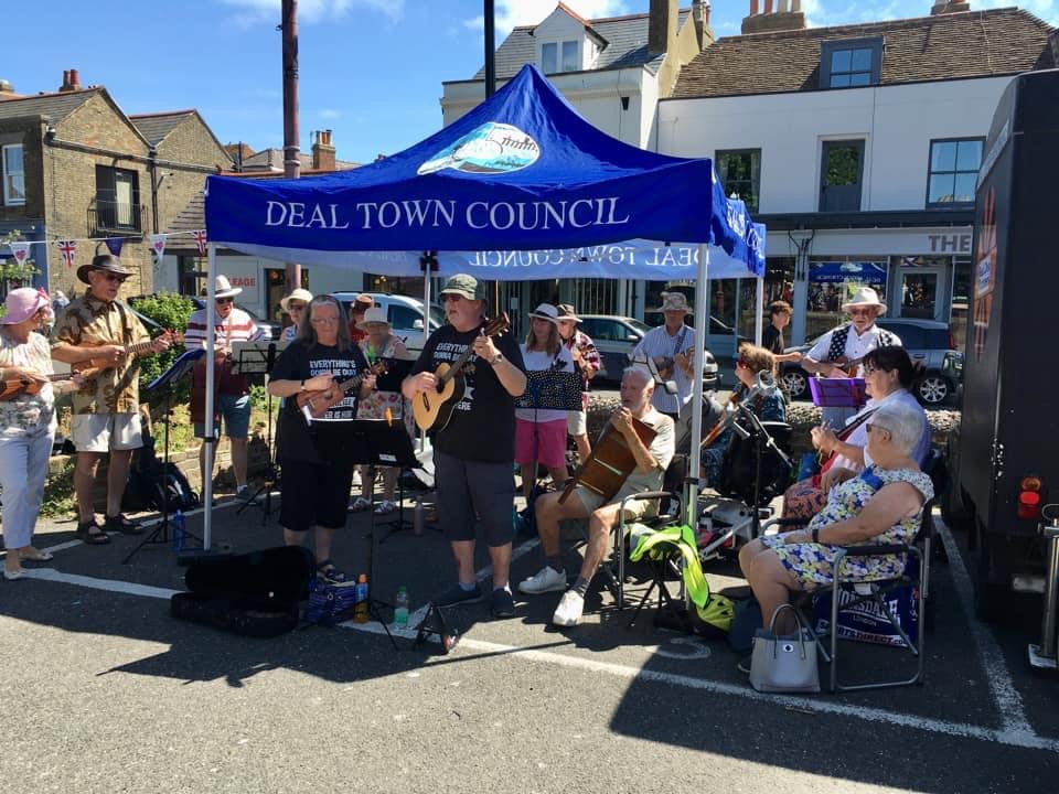 cover image of Deal Ukulele Club Kent (DUCKS)